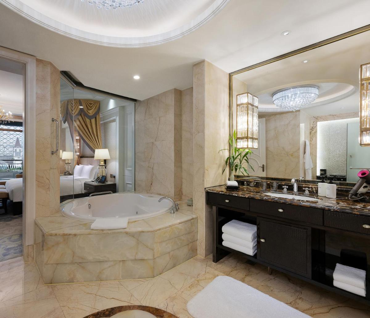 InterContinental Chengdu Global Center by IHG - Hizvo