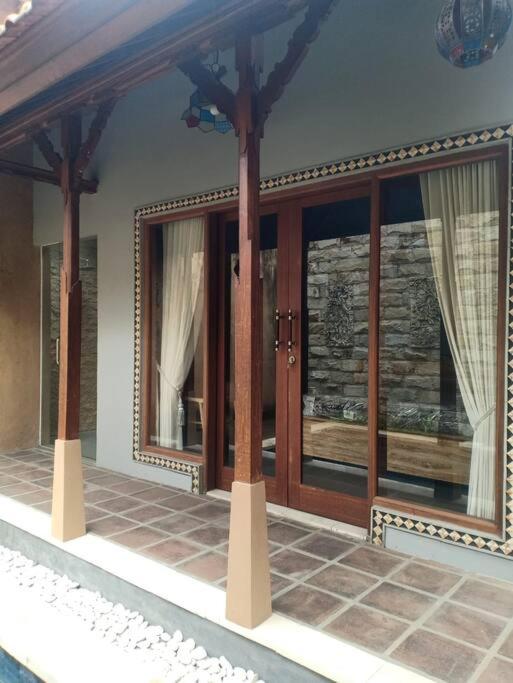 Cheerful 1 bedroom private house with pool in ubud - Housity