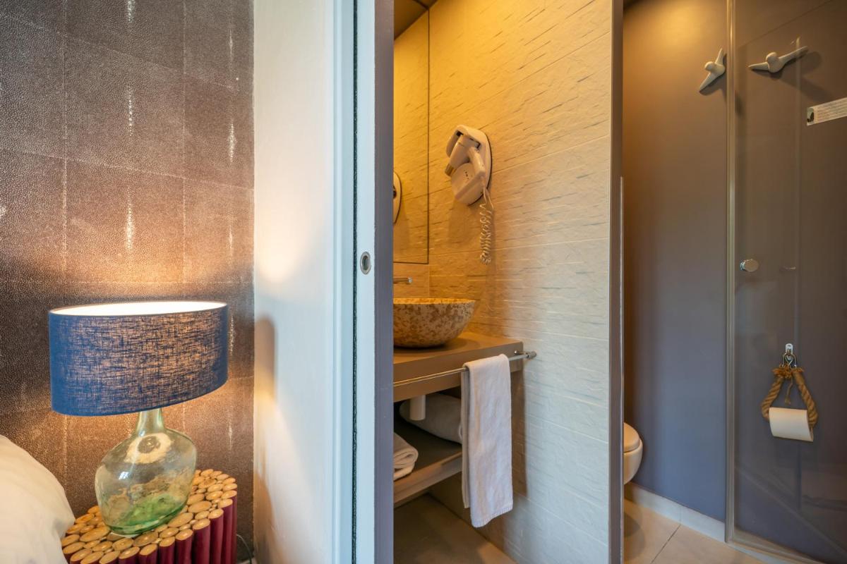 Photo de la galerie de l'établissement La Finca Hôtel & Spa, à Paris