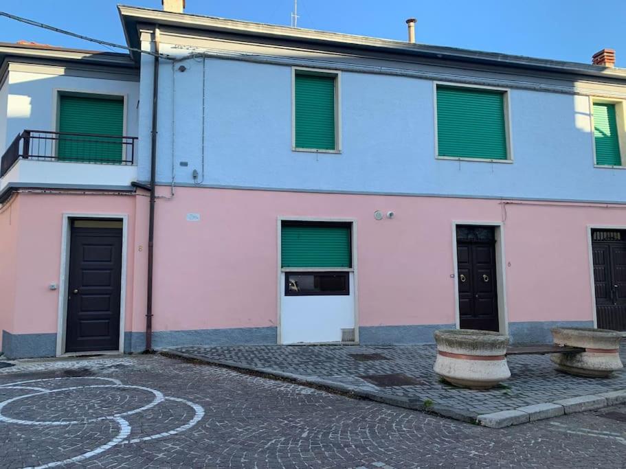 Holiday Home - Housity