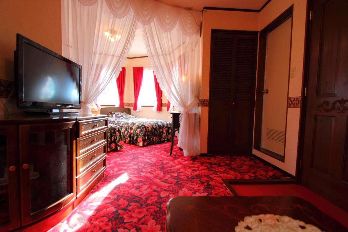 Scotch Court - Hizvo