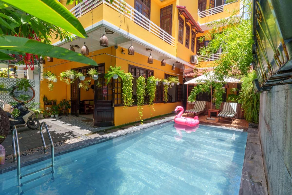 Thien Tan Villa with Private Pool - Housity