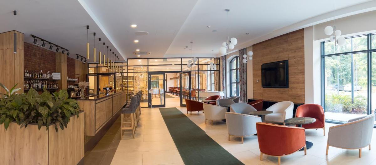 Hotel Malbork - Centrum Konferencyjne - Housity