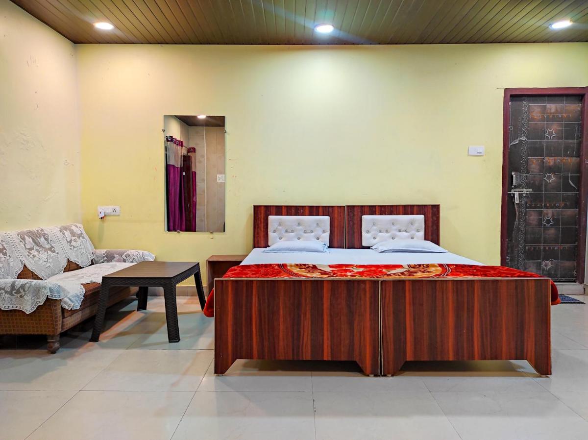 LD Guest House, Ayodhya - Housity