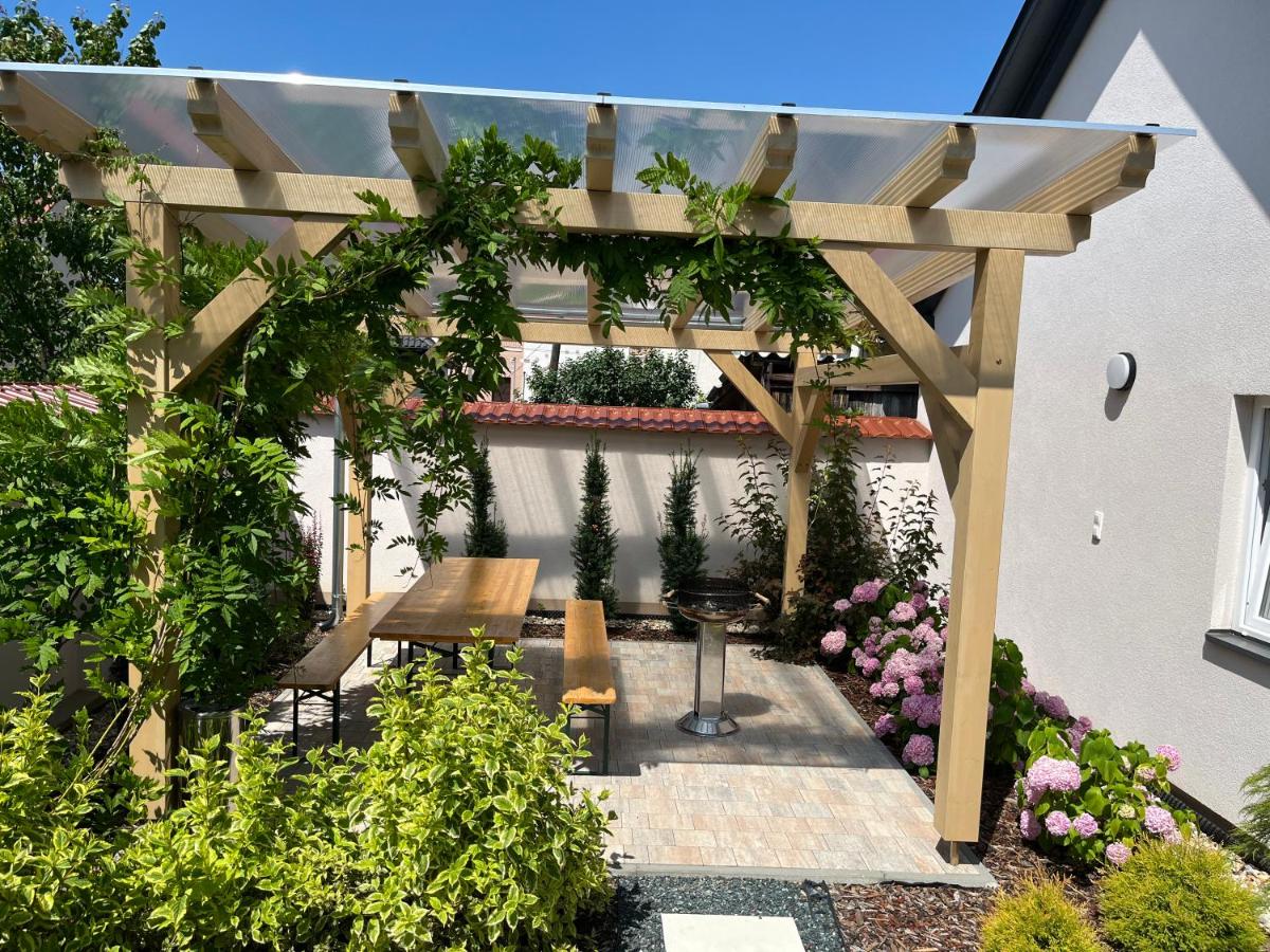 Pater Apartman - Housity