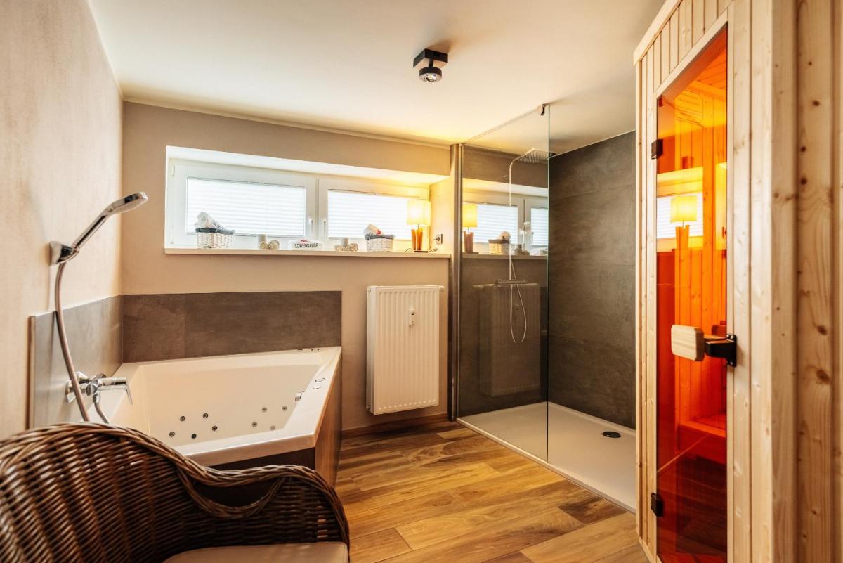 Baude VI - Housity