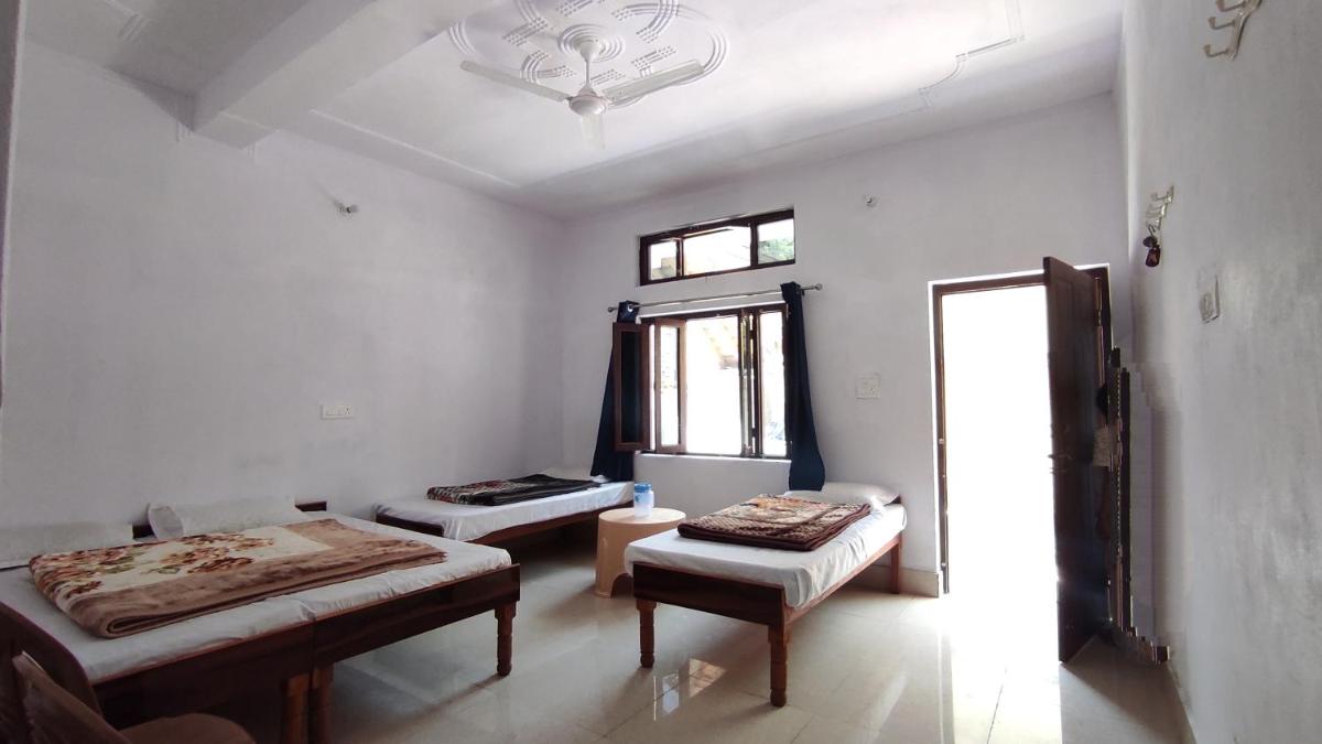 HOTEL PINE RESORT NETALA - Housity