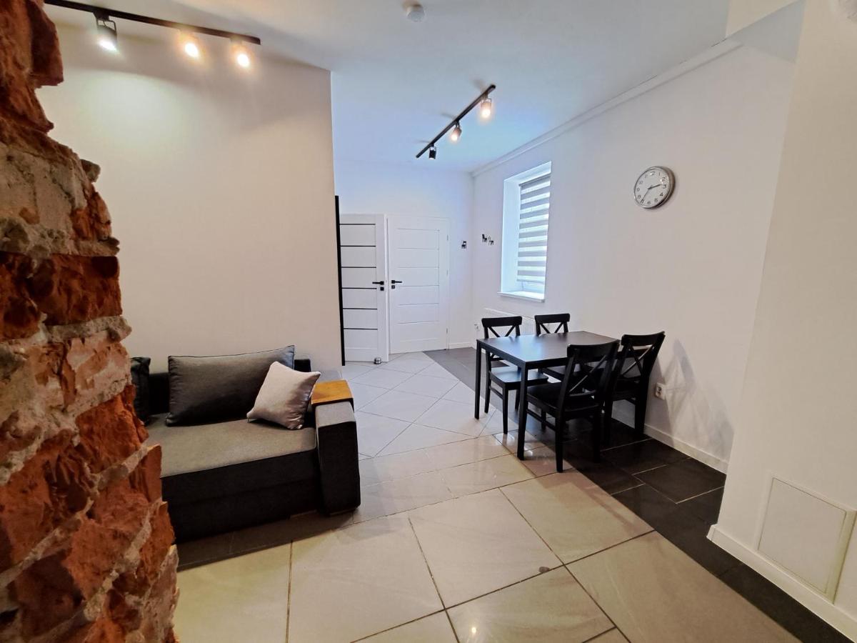 Apartamenty LENA 4 - Housity