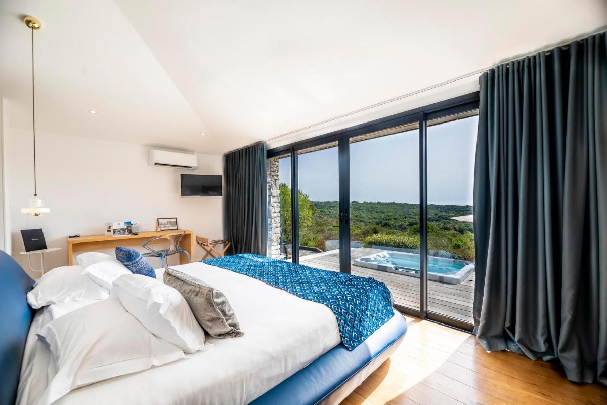 Hôtel Version Maquis Santa Manza - Housity