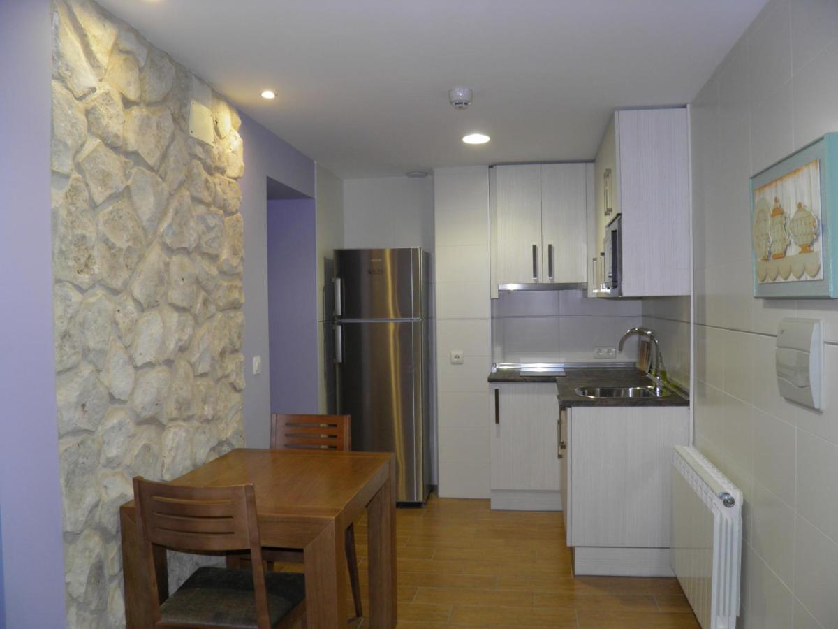 Apartamentos Turísticos Peñafiel - Housity