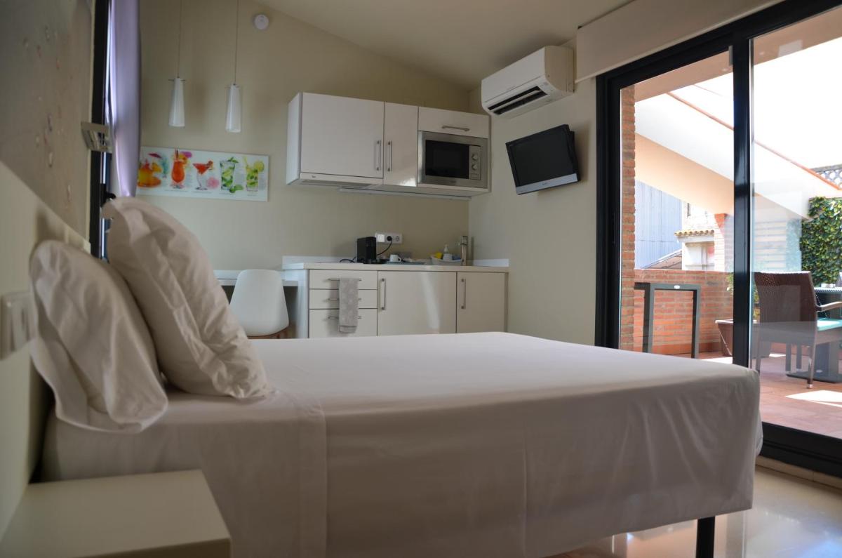 Apartamento playa Costa Barcelona - Housity