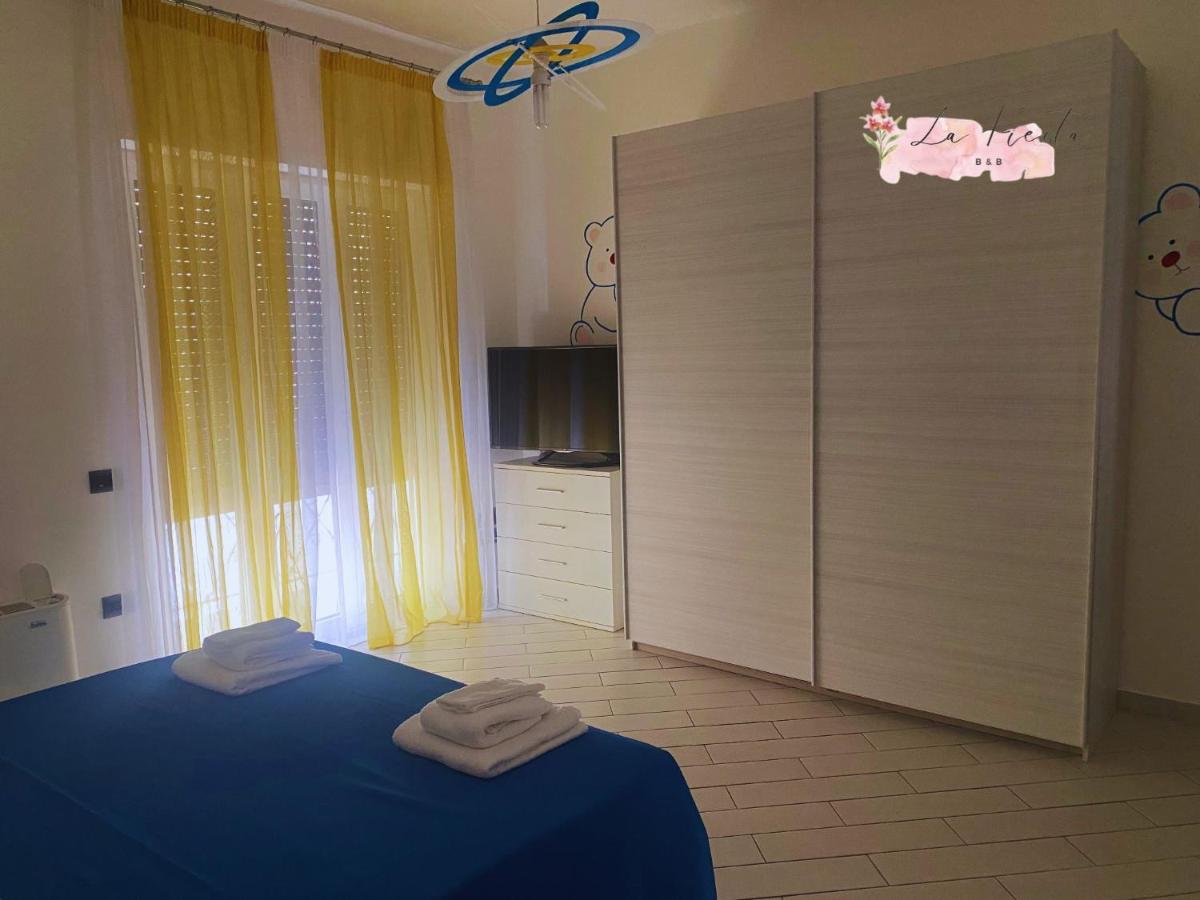 LA FIESTA - Housity