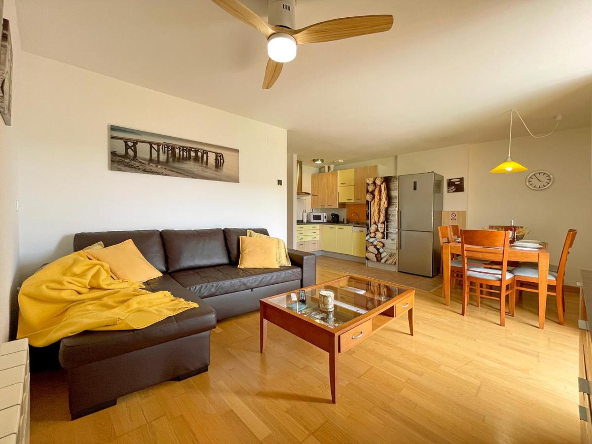 Apartamentos Puente La Reina - Housity