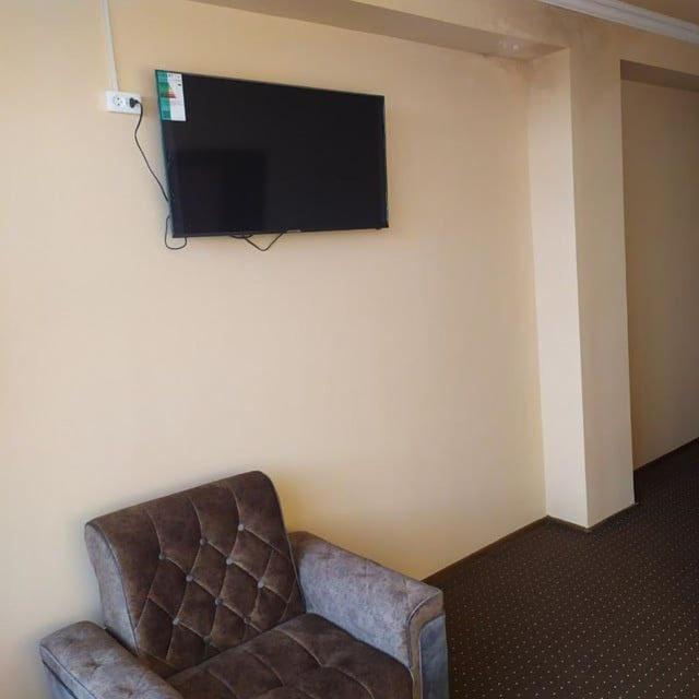 Rayhon Hostel - Housity