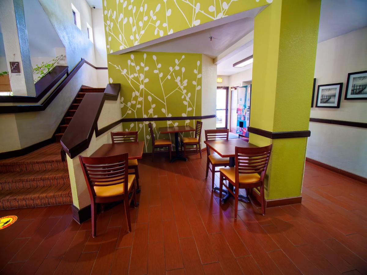 Sleep Inn - Housity