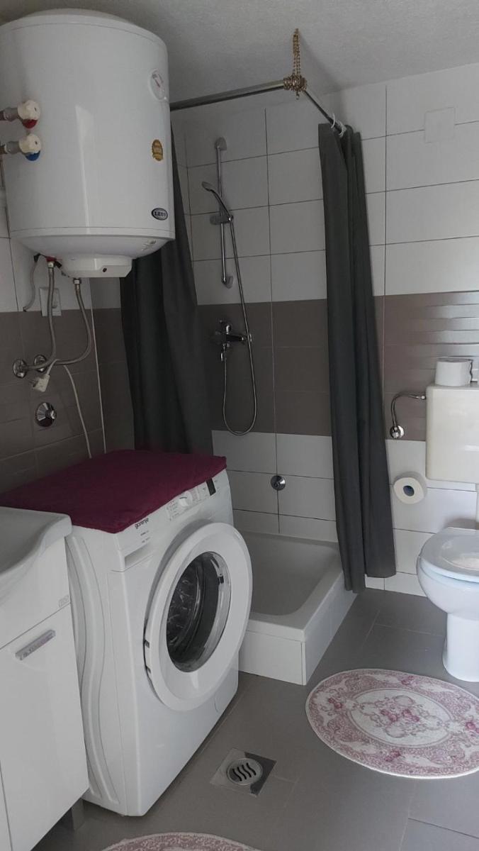 Dina's house - Housity