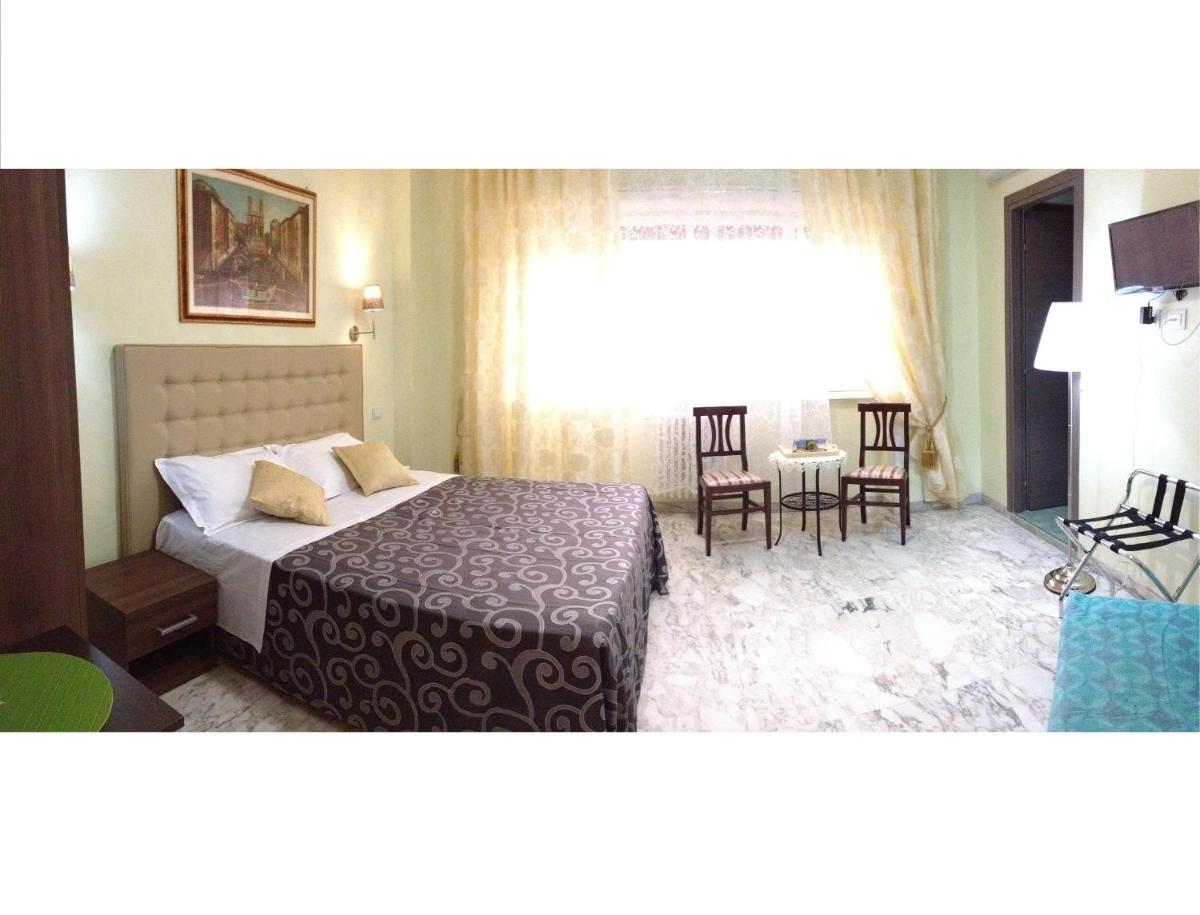 Vatican Golden Rooms - Housity
