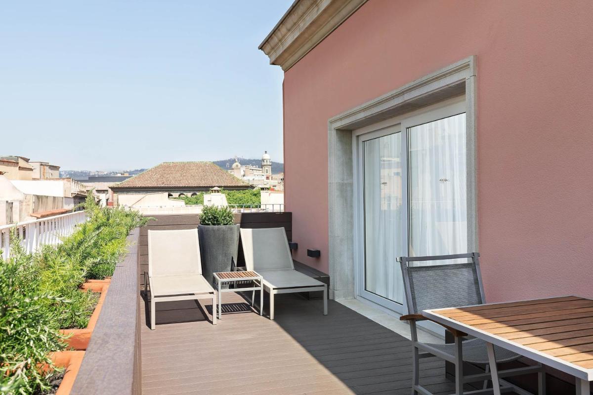 Un balcón o terraza de Le Meridien Barcelona