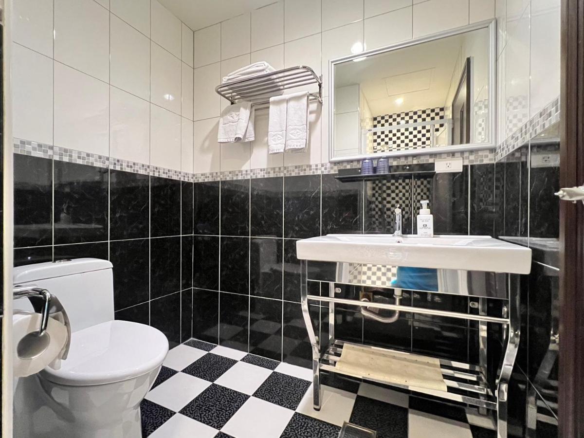 Kaishen Hotel - Housity