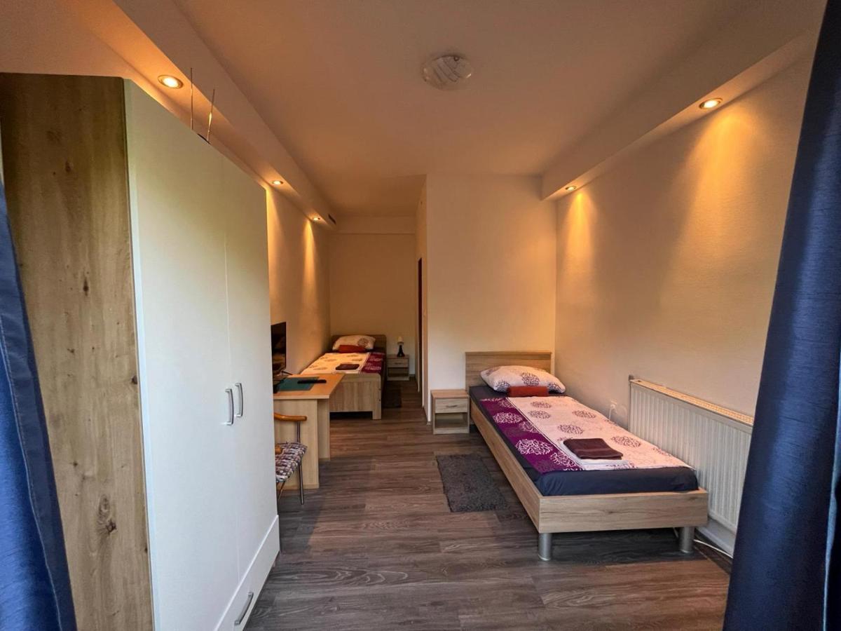 CBB Rooms - Housity