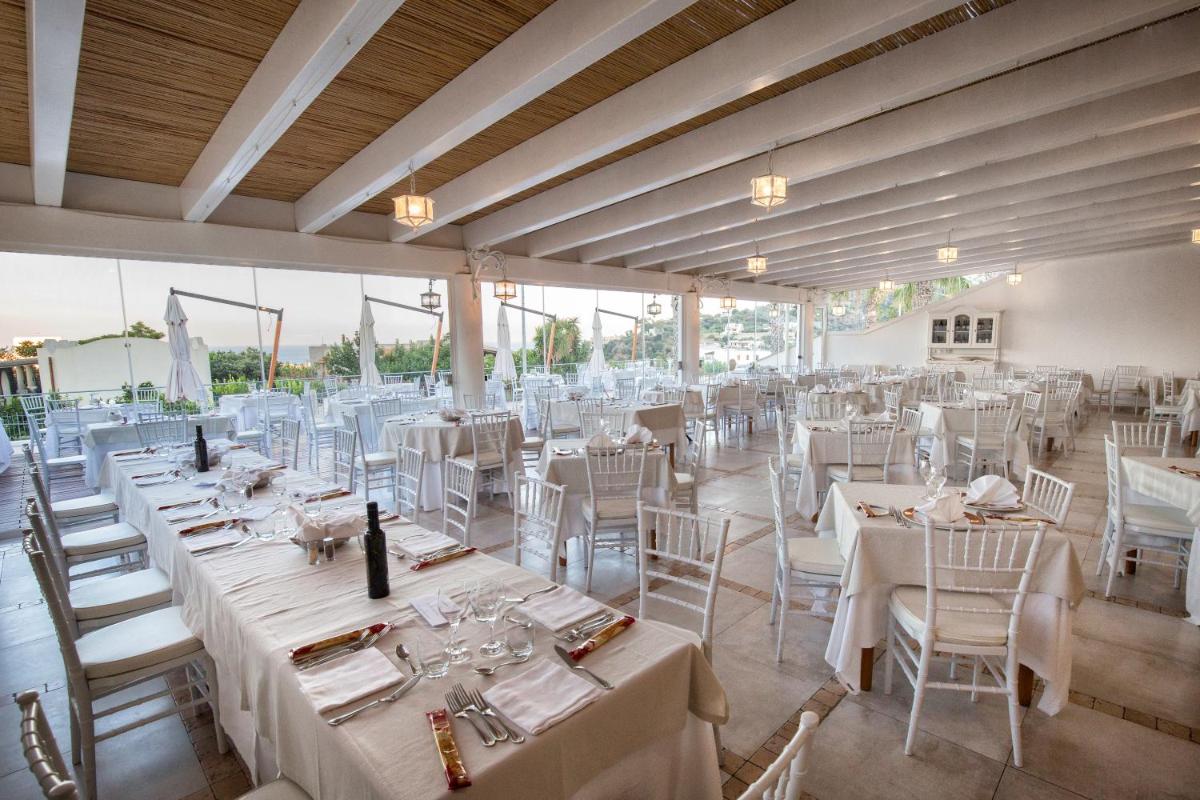 Hotel Tritone Lipari - Hizvo