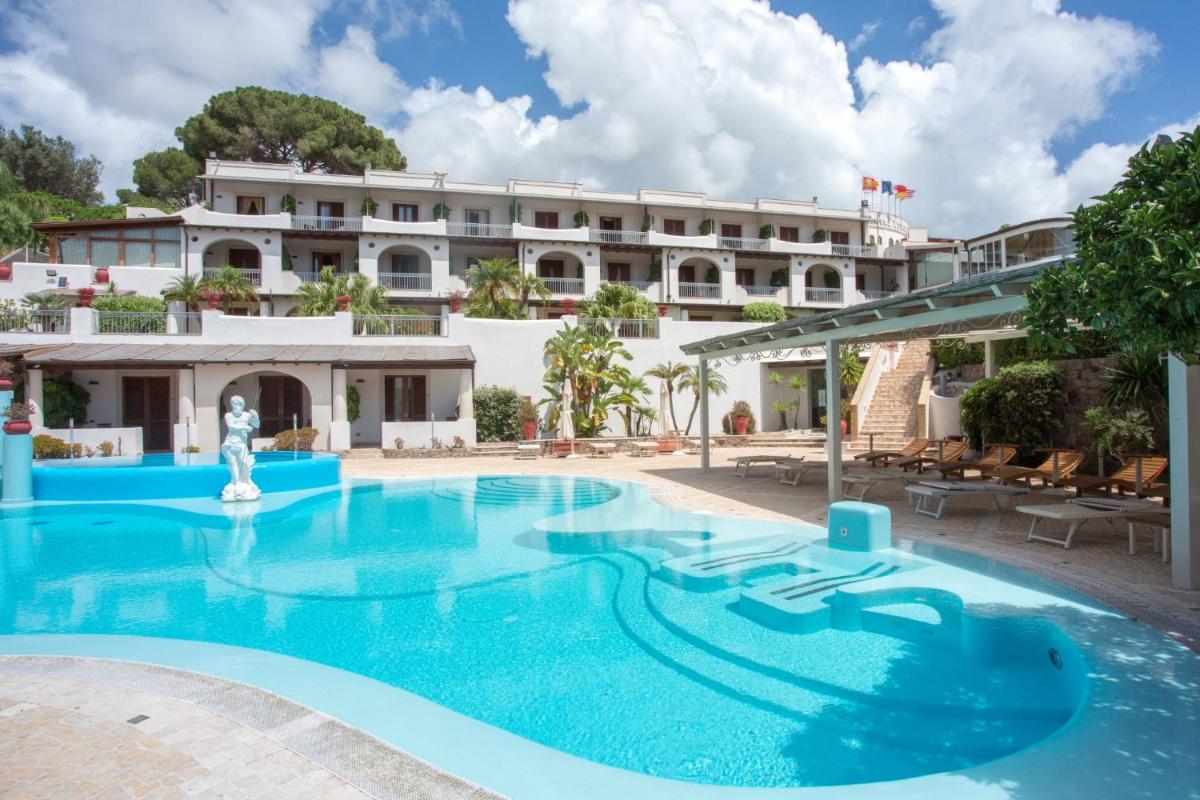 Hotel Tritone Lipari - Hizvo