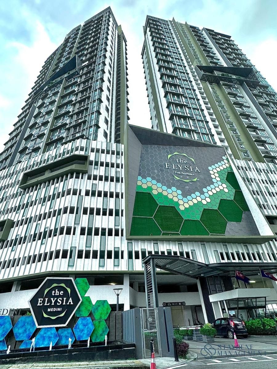 The Elysia Suites - Housity
