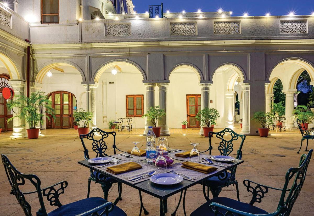 Suitetrails - Neemrana's - Baradari Palace