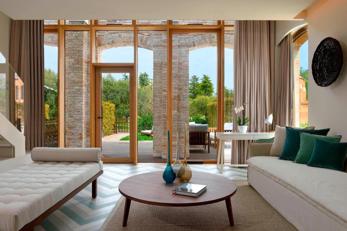 JW Marriott Venice Resort & Spa - Housity