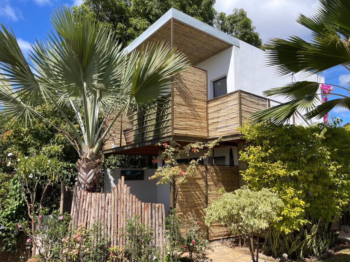 Suitetrails - Le Jardin Exotique Hotel