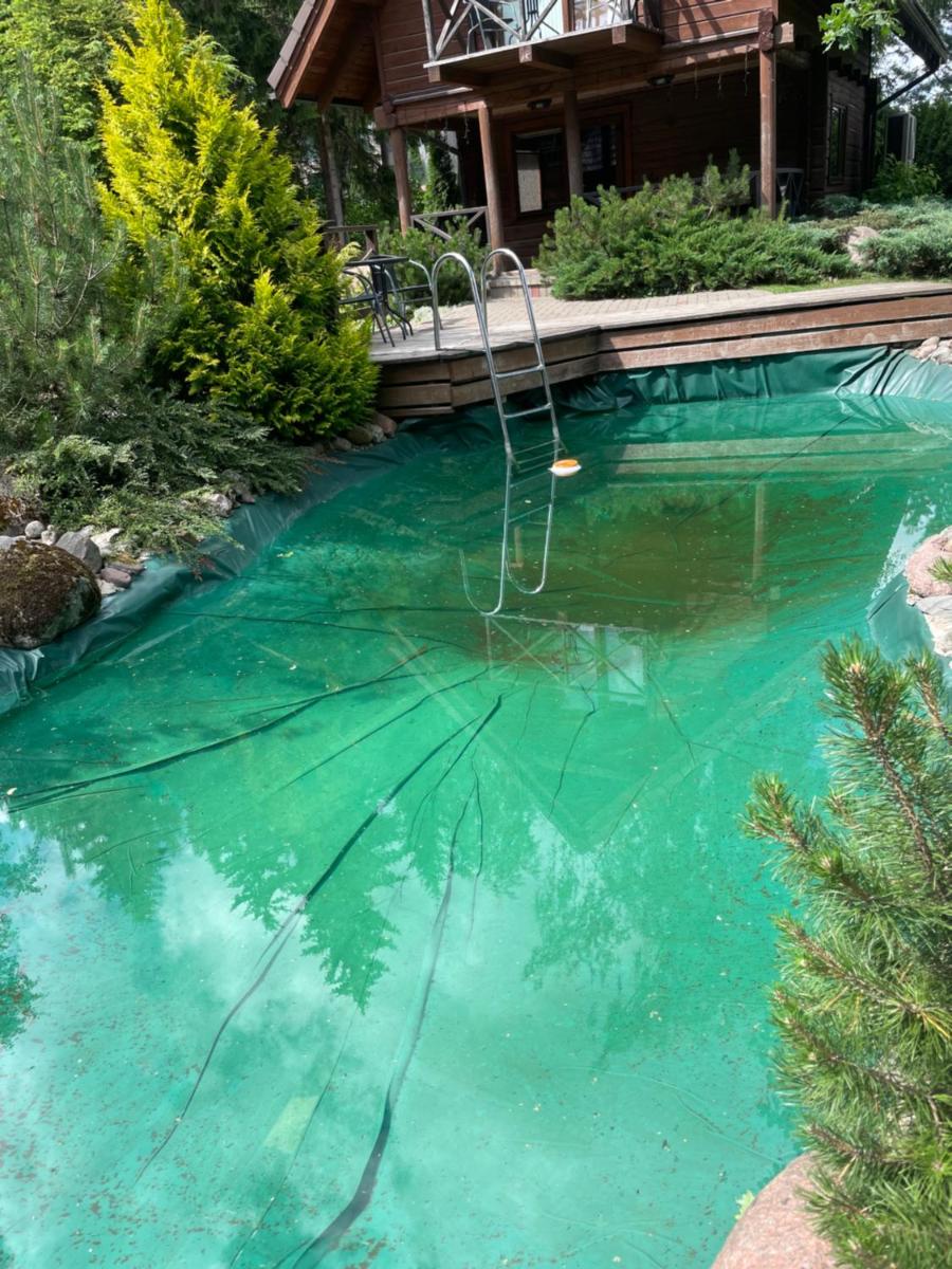Rustic private Cabin in woods w/ Sauna & Pool - Housity