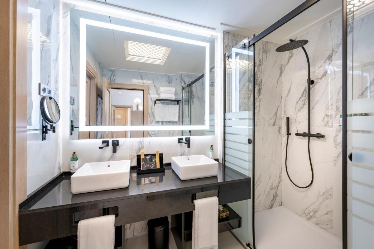 Un baño de Nixe Palace