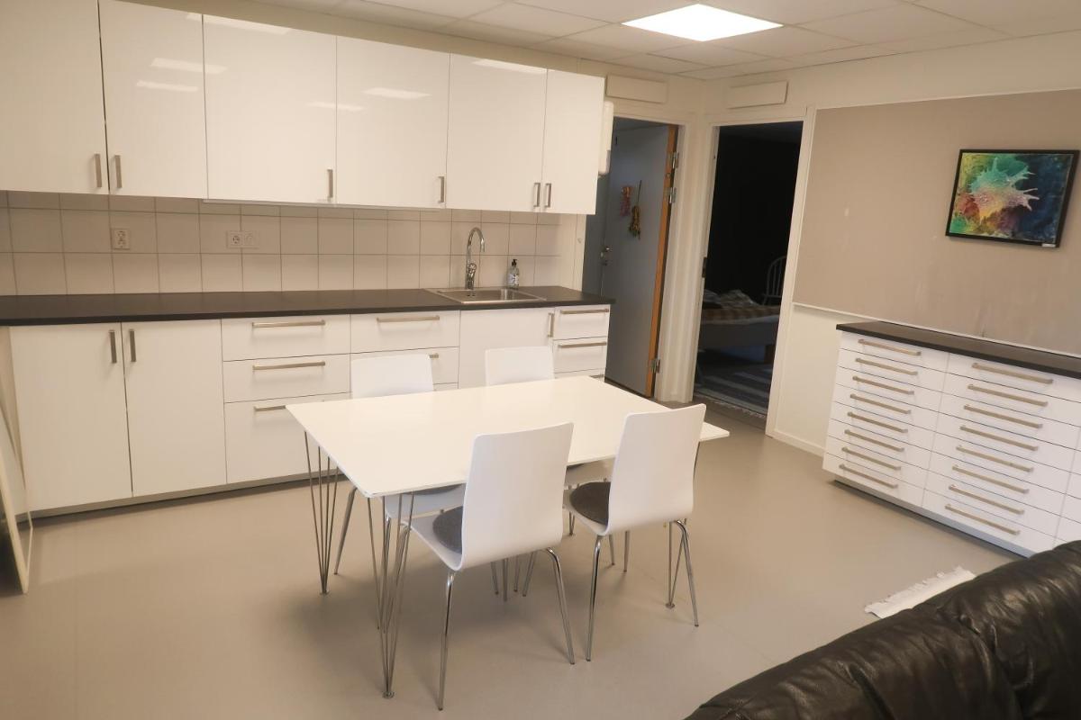 Skrå hostel - bed & business - Housity
