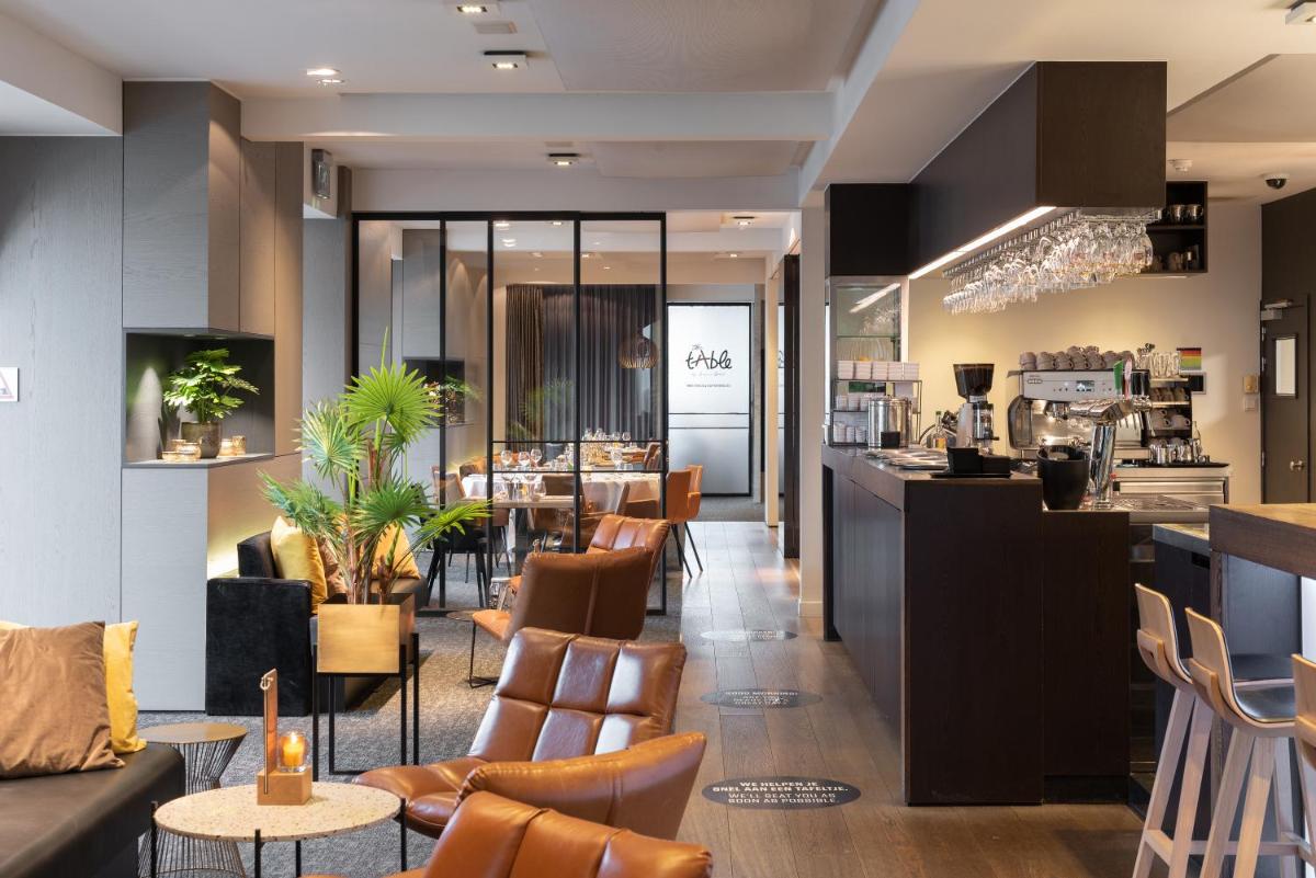 Ariane Hotel - Housity