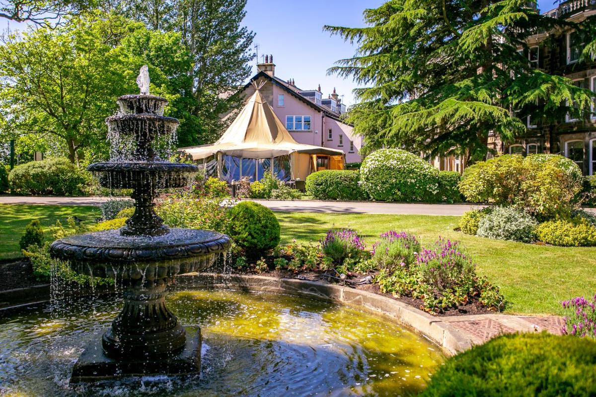 Cedar Court Hotel Harrogate - Housity