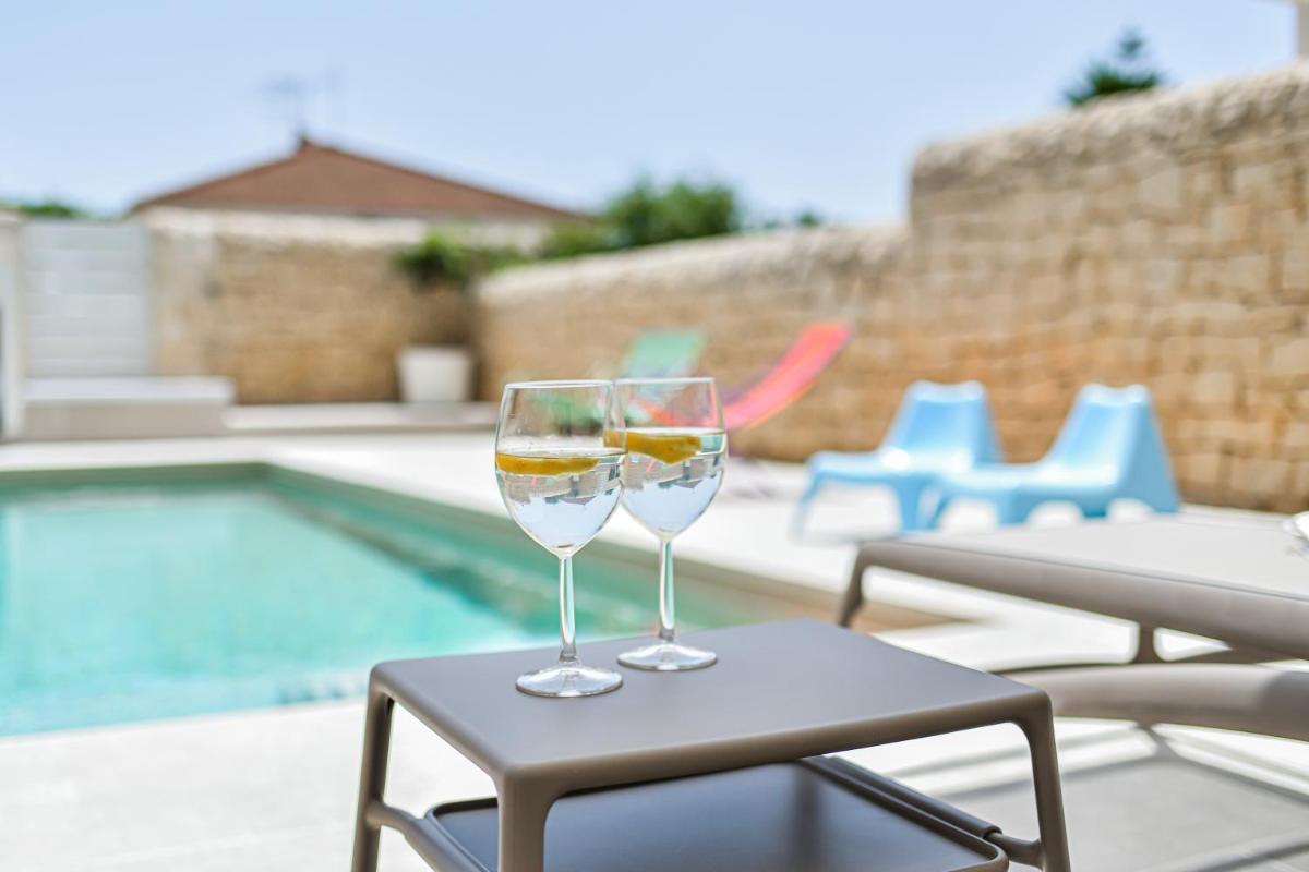 VILLA AL PORTO con Piscina Privata - Hizvo