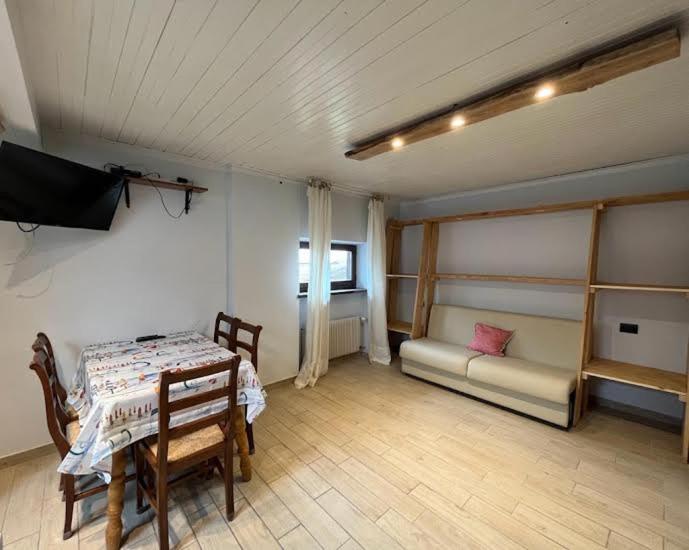 Casa Karin - Housity
