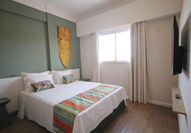 Hot Beach Suites Olimpia - Housity