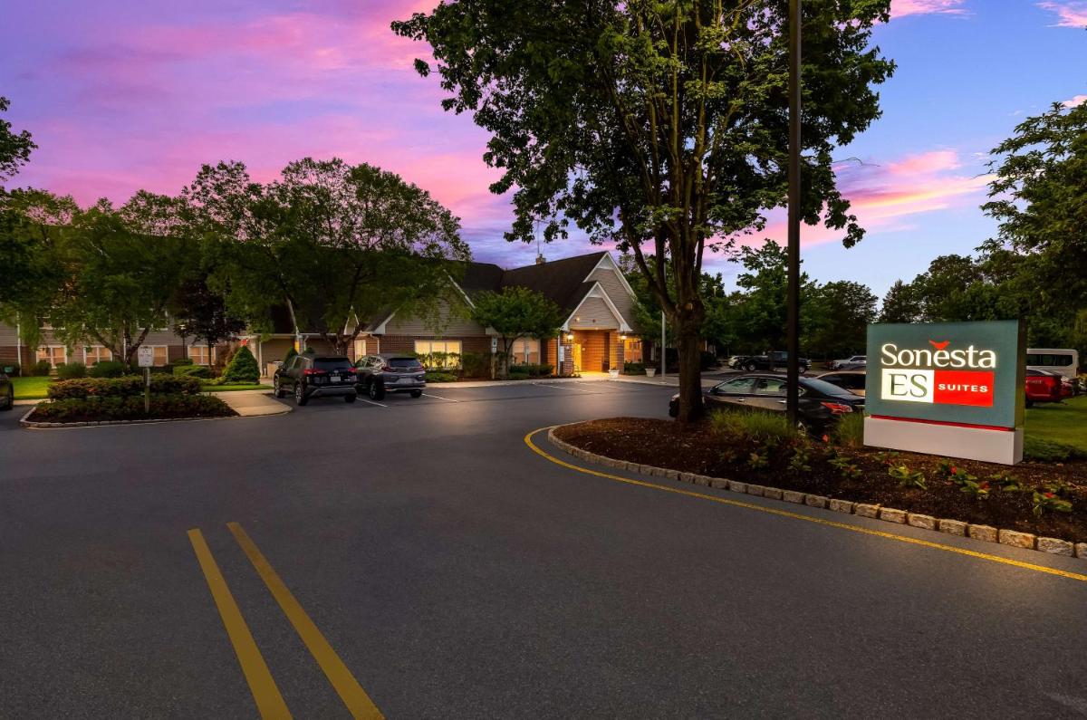Sonesta ES Suites Parsippany Morris Plains - Housity
