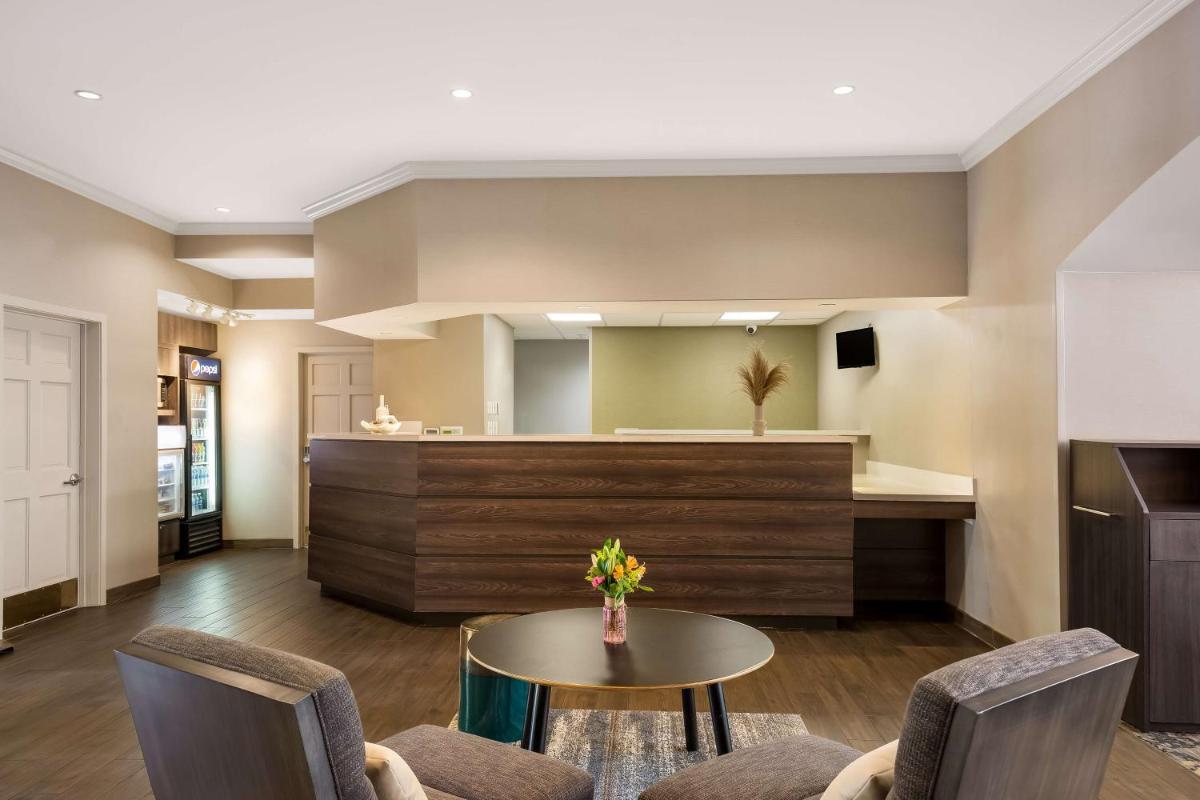 Sonesta ES Suites Parsippany Morris Plains - Housity