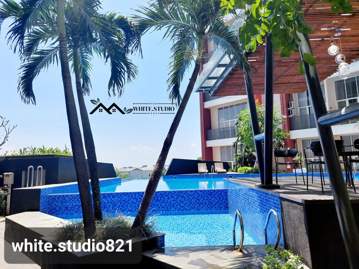 White Studio Group Surabaya - WS 821 at Amega Crown Residence - Housity