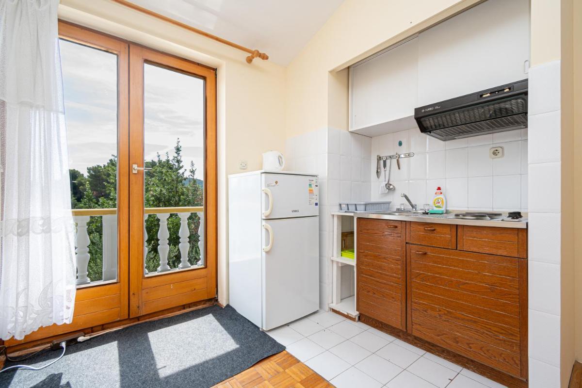 Studio Mrljane 327b - Housity