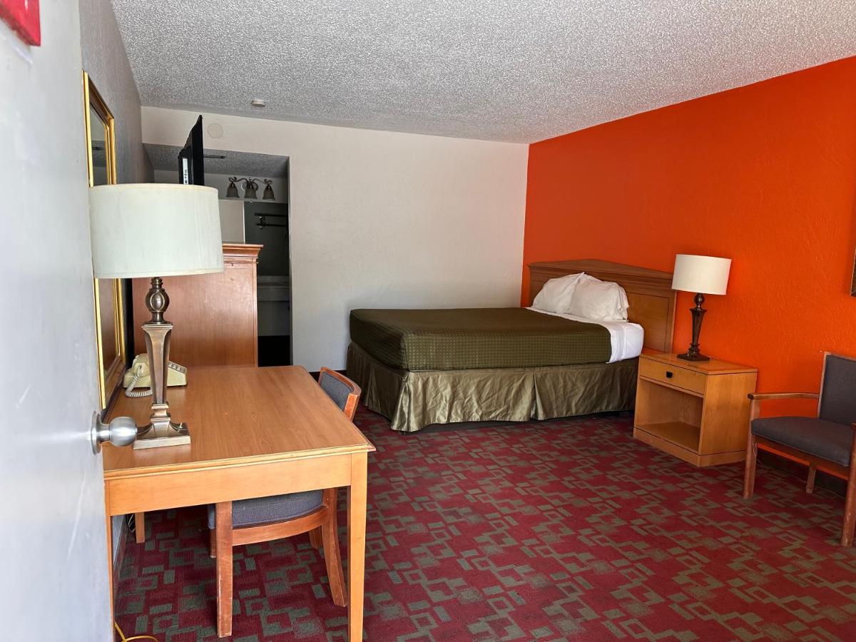 Gateway Lodge - Housity