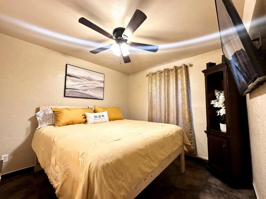 The Rustic @ Paseo de Encinal Drive - Housity