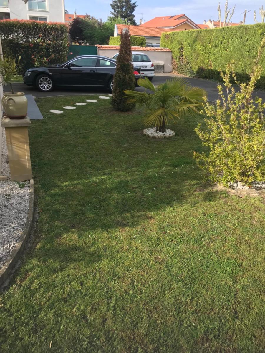 Chambre calme dans villa - Housity