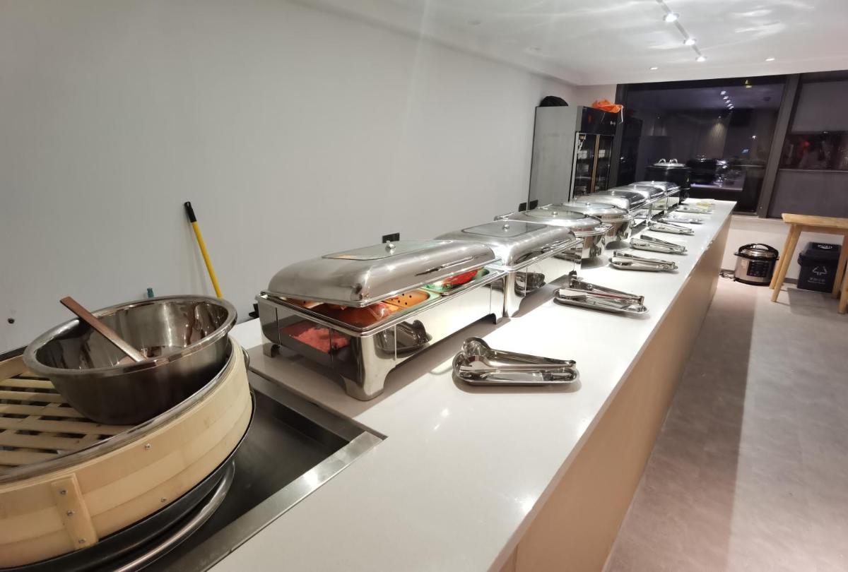 Zhoushan Zhujiajian Yuexian Hotel - Housity