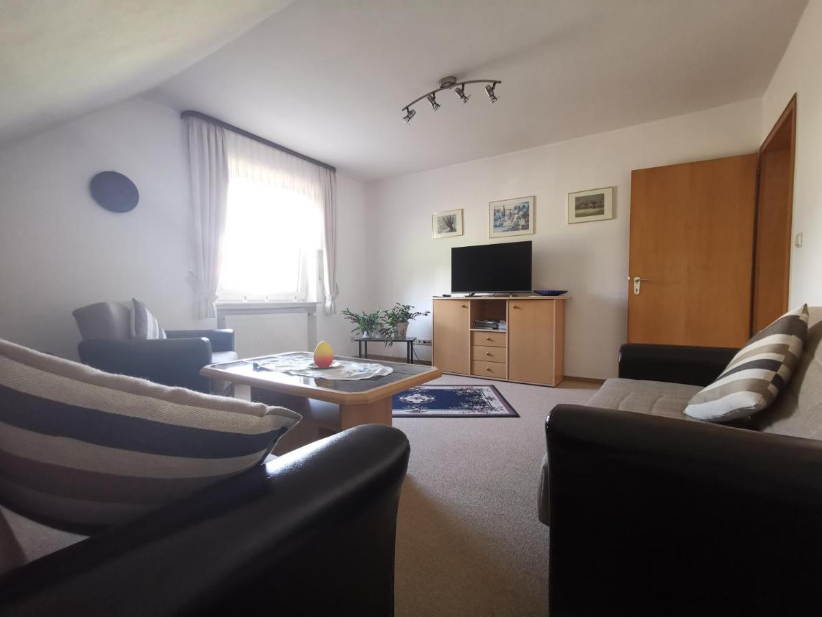 Ferienwohnung Schellen Mehren - KEINE Monteurwohnung! - Housity