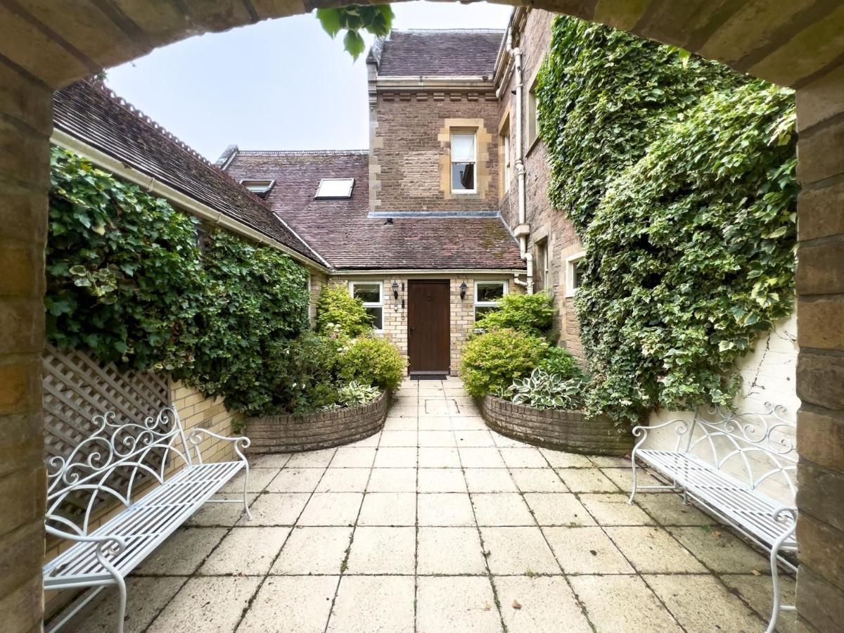 Geltsdale Garden Apartment ground floor home in Wetheral close to Carlisle & Ullswater - Housity