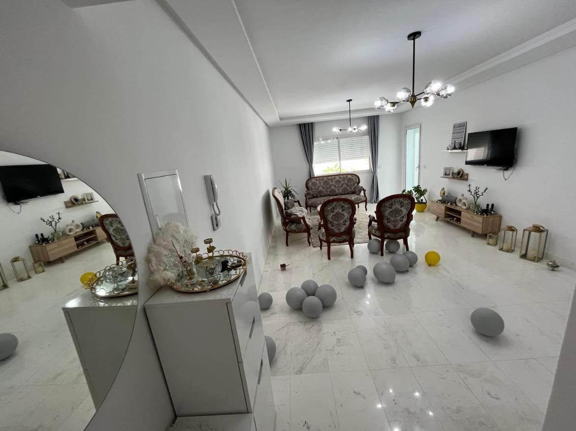Fully furnished 2 bedrooms flat - Housity