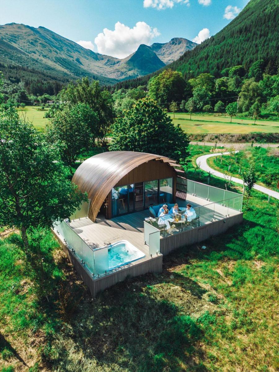 SeaBeds - Luxury Lookouts with Hot Tubs - Housity